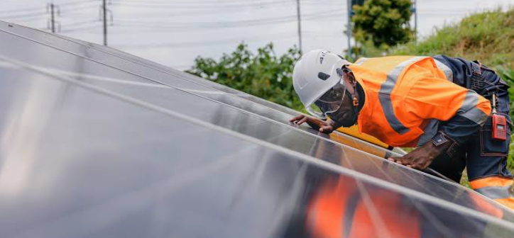 Four Nations Leading the Global Renewable Shift