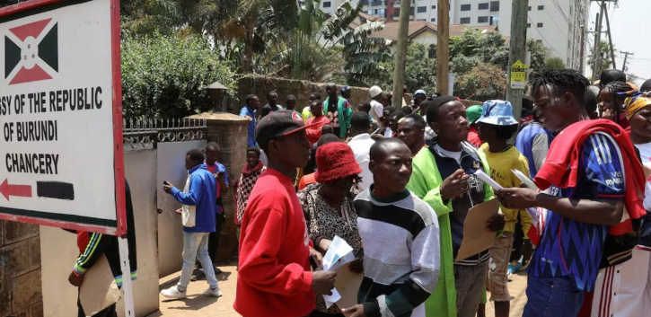 Burundians Rush for Papers as Kenya Retail Ban Bites